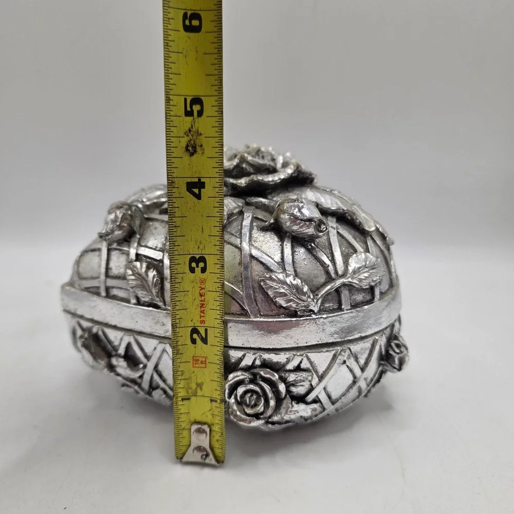Vintage Silver Heart Trinket Box 3D Rose Floral Ornate Velvet Lined Jewelry Case